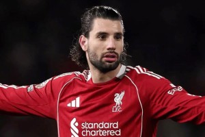 索博斯洛伊证实与利物浦谈判新合同，续约未定|亚历山大-阿诺德|远藤航|范戴克|格拉文贝尔奇|莱比锡红牛_新浪体育_新浪新闻