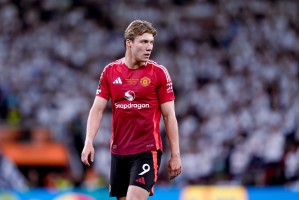 迪马济奥：那不勒斯加速霍伊伦谈判，仅考虑租借附带买断选项